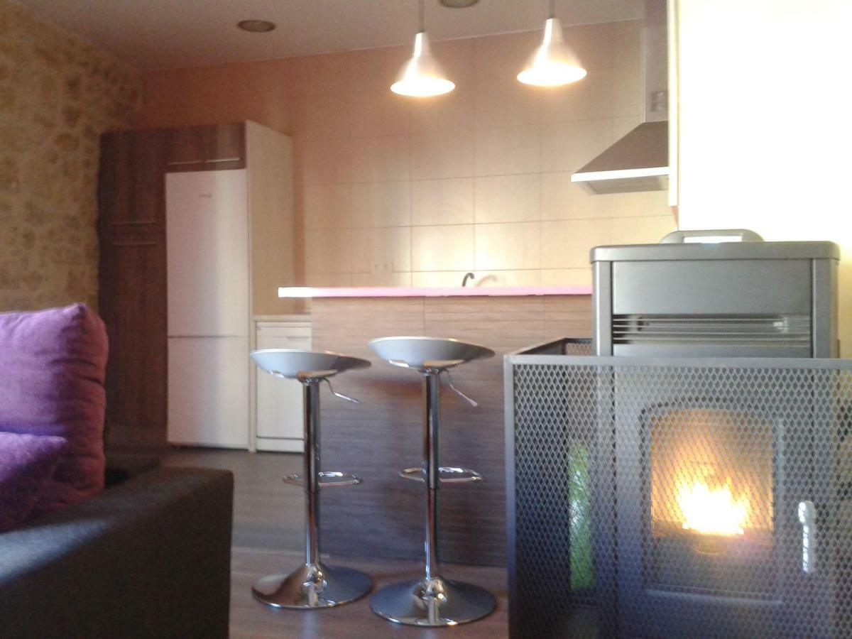 Apartamentos La Muralla Horta de Sant Joan Esterno foto
