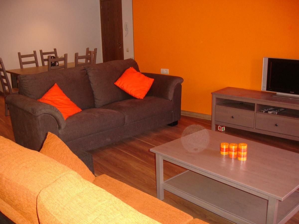 Apartamentos La Muralla Horta de Sant Joan Esterno foto