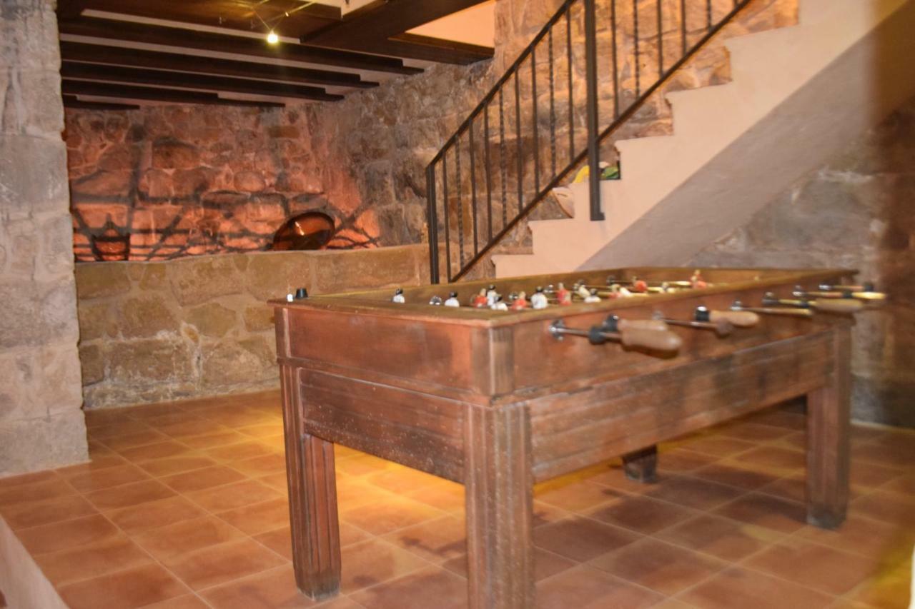 Apartamentos La Muralla Horta de Sant Joan Esterno foto